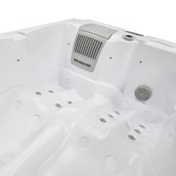 Гидромассажный спа-бассейн AquaVita 2001